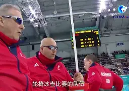 一黑一白斗智斗勇