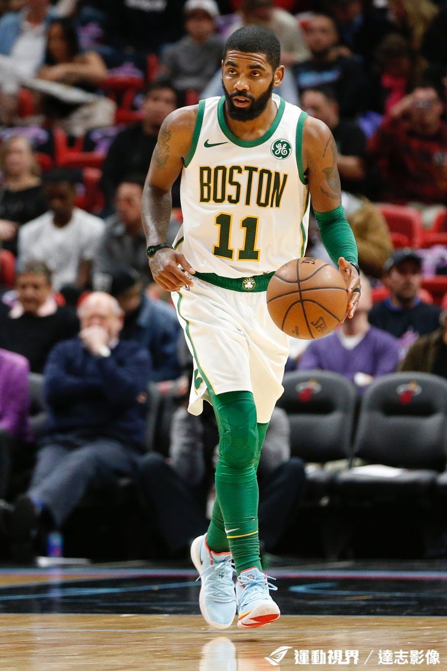 球盟会官网-雄鹿vs